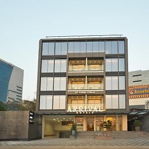 Arrival Hotel